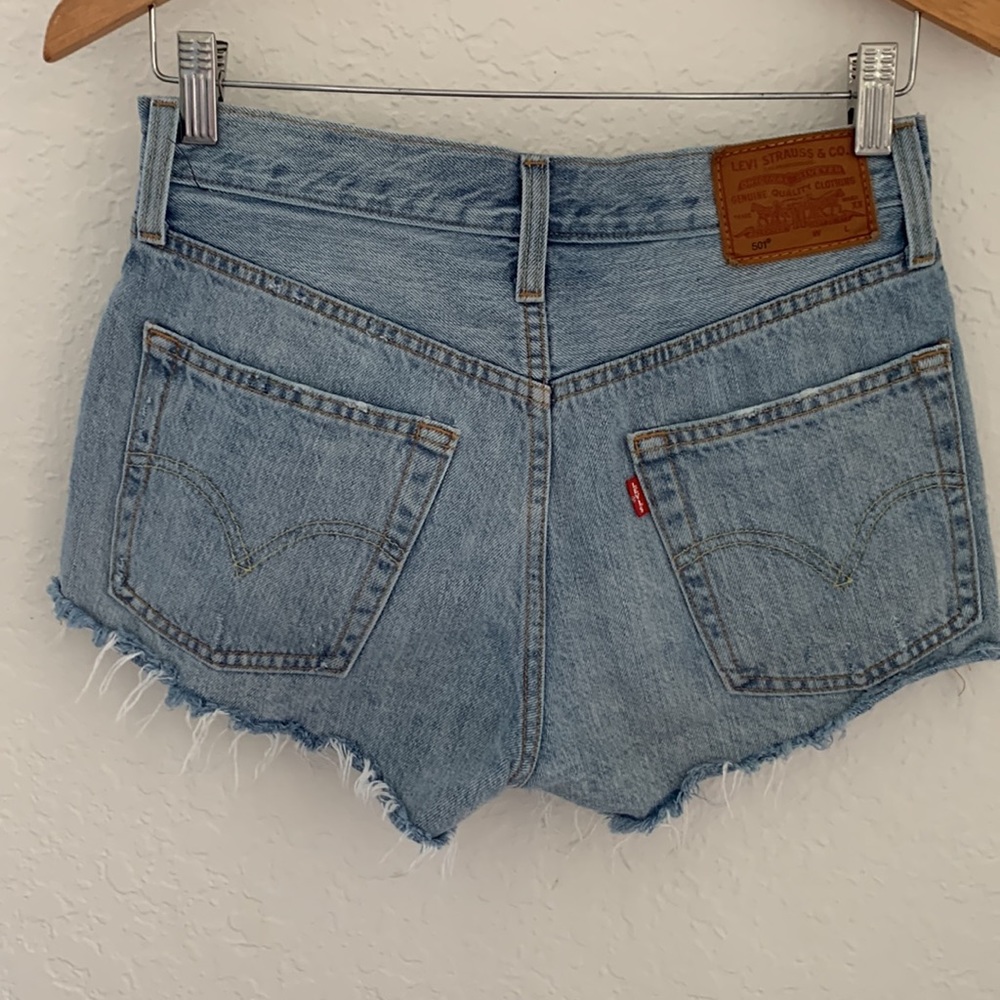 Levi's 501 Button Fly Denim Cut off Jean Shorts Sz 25 Light wash Distressed